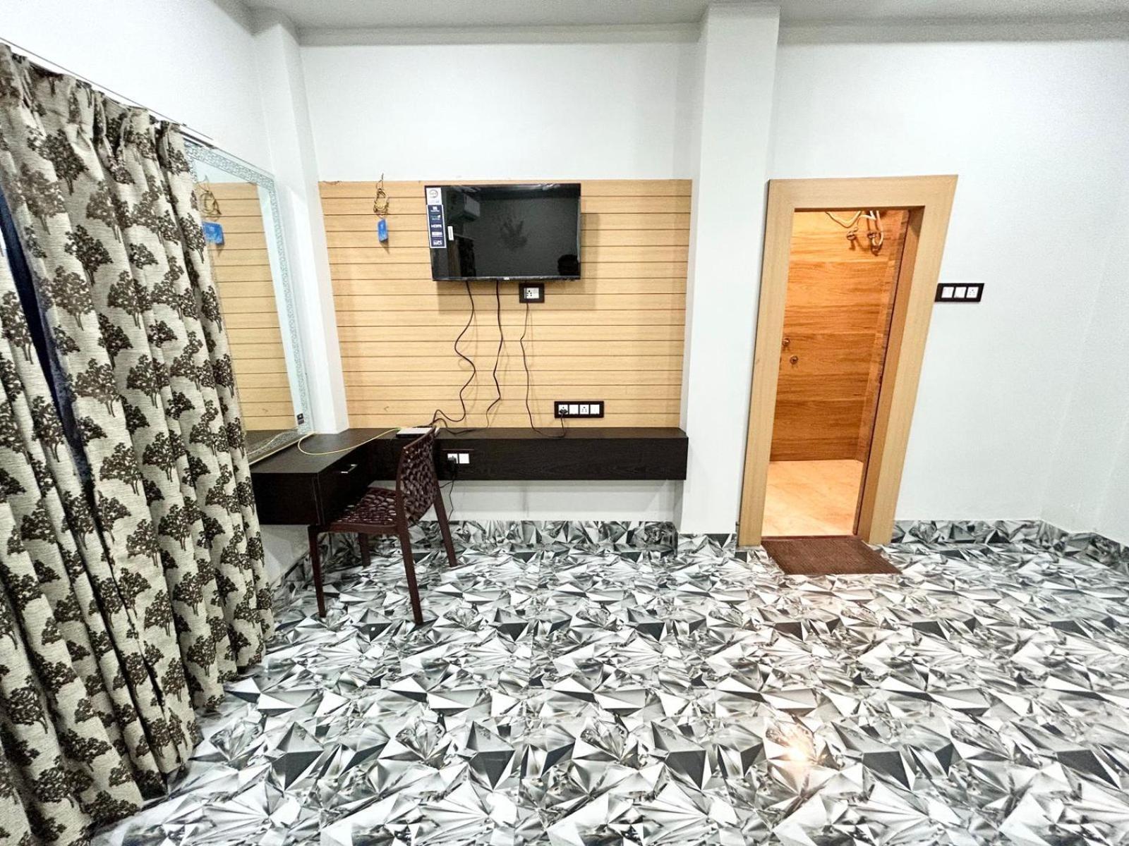 Palli Bangla Resort, Near Ruby Hospital, Anandapur Kalkata Exteriér fotografie
