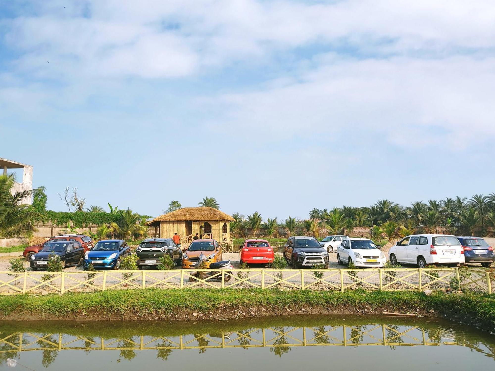 Palli Bangla Resort, Near Ruby Hospital, Anandapur Kalkata Exteriér fotografie