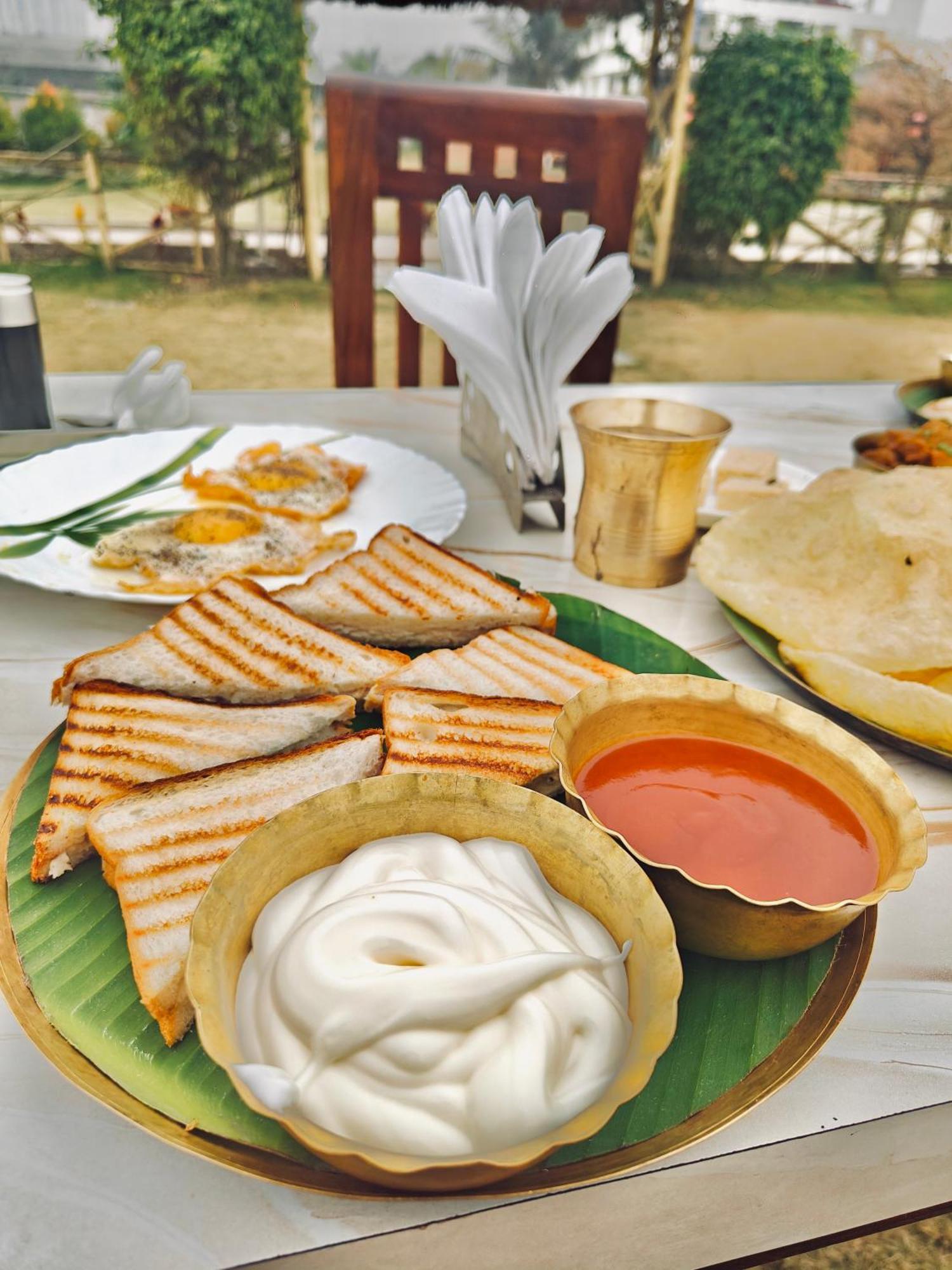 Palli Bangla Resort, Near Ruby Hospital, Anandapur Kalkata Exteriér fotografie